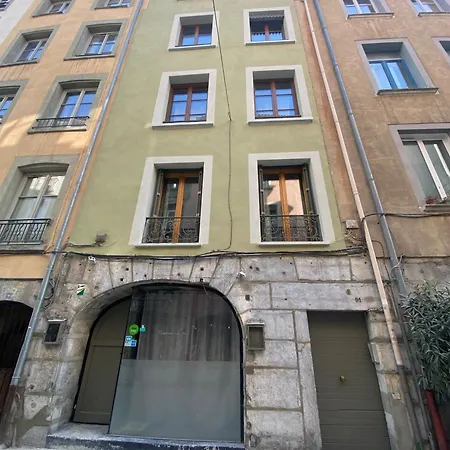 De Montagne Style Sur Le Quai Saint Laurent Et Bastille Apartman Grenoble